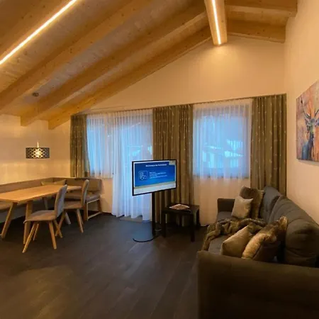 Haus Pitzi סן אנטון